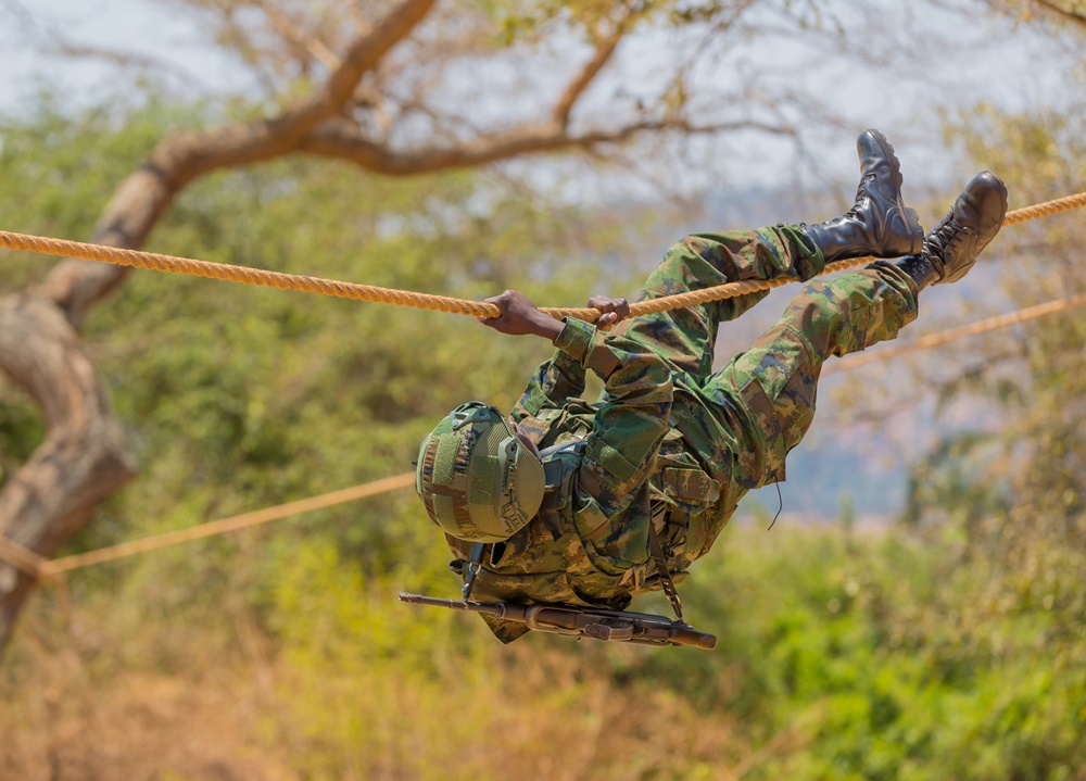 Igisirikare Cy'u Rwanda RDF Cyungutse Abasirikare Bashya [AMAFOTO ...